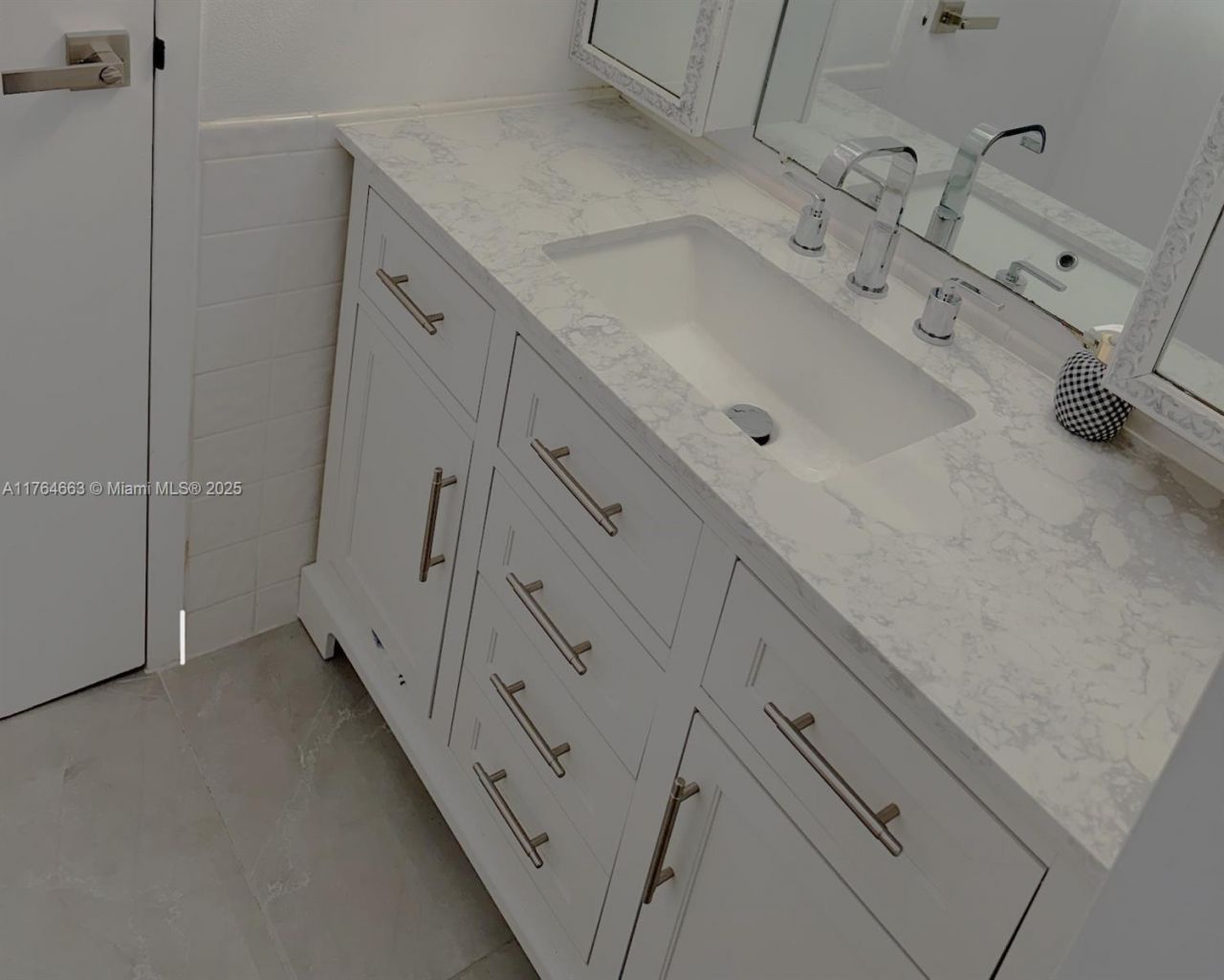 3836 Via Poinciana, Unit 604, Lake Worth, FL 33467 Photo