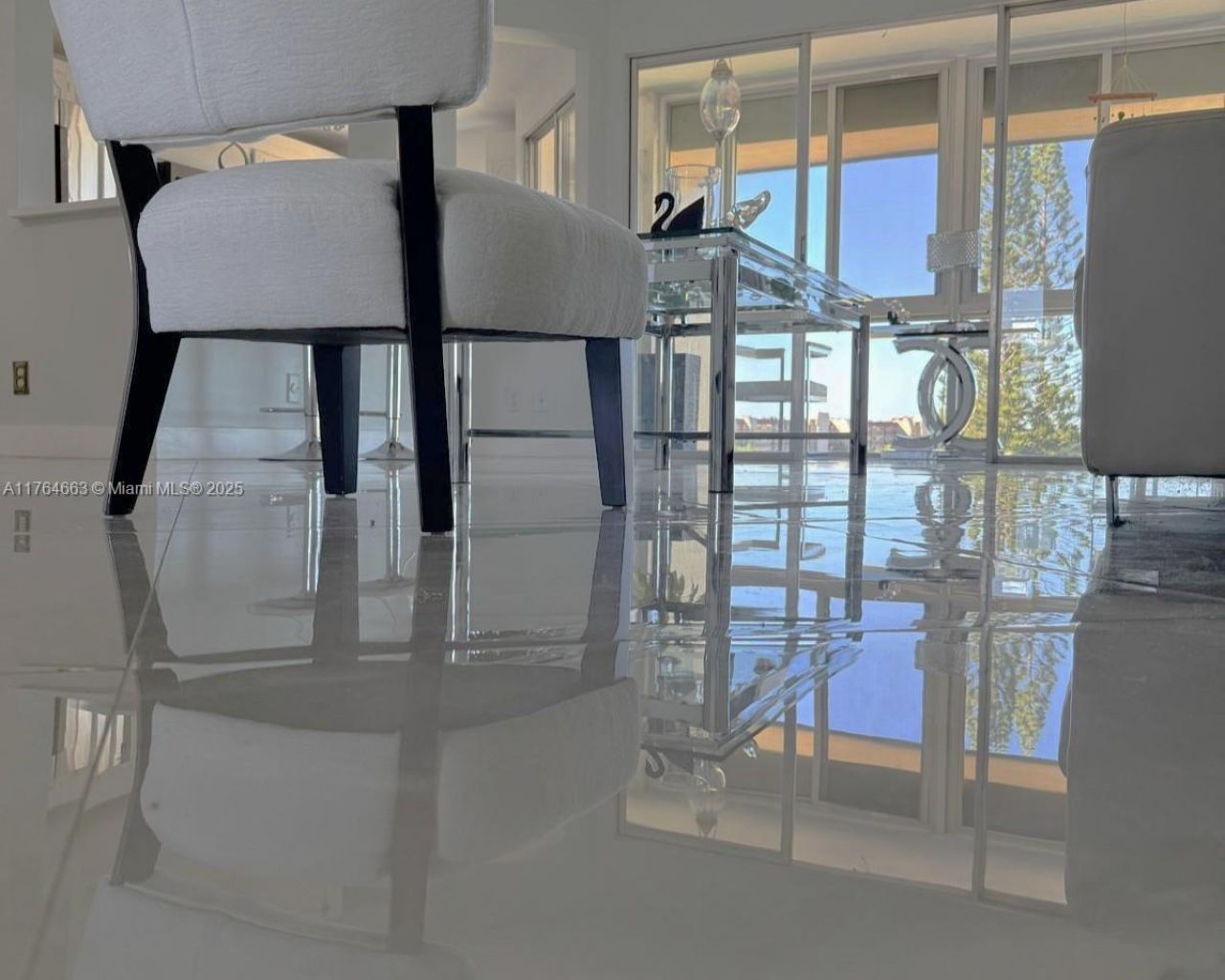 3836 Via Poinciana, Unit 604, Lake Worth, FL 33467 Photo