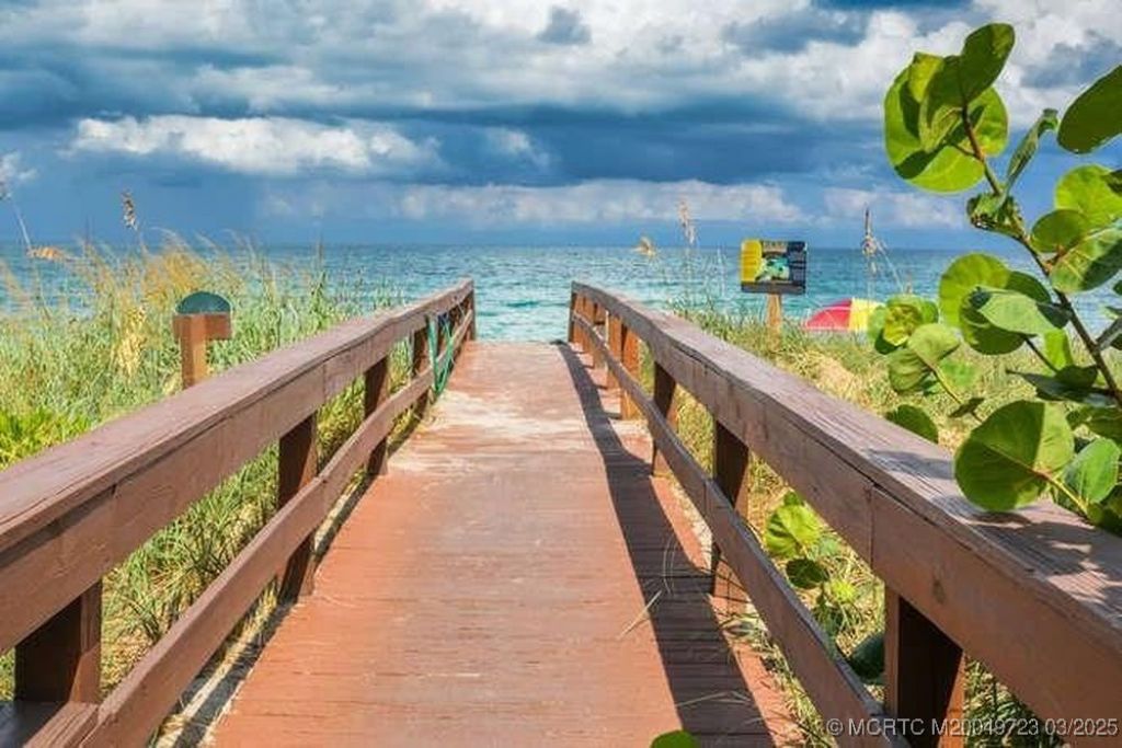 1555 NE Ocean Boulevard, Unit 302, Stuart, FL 34996 Photo