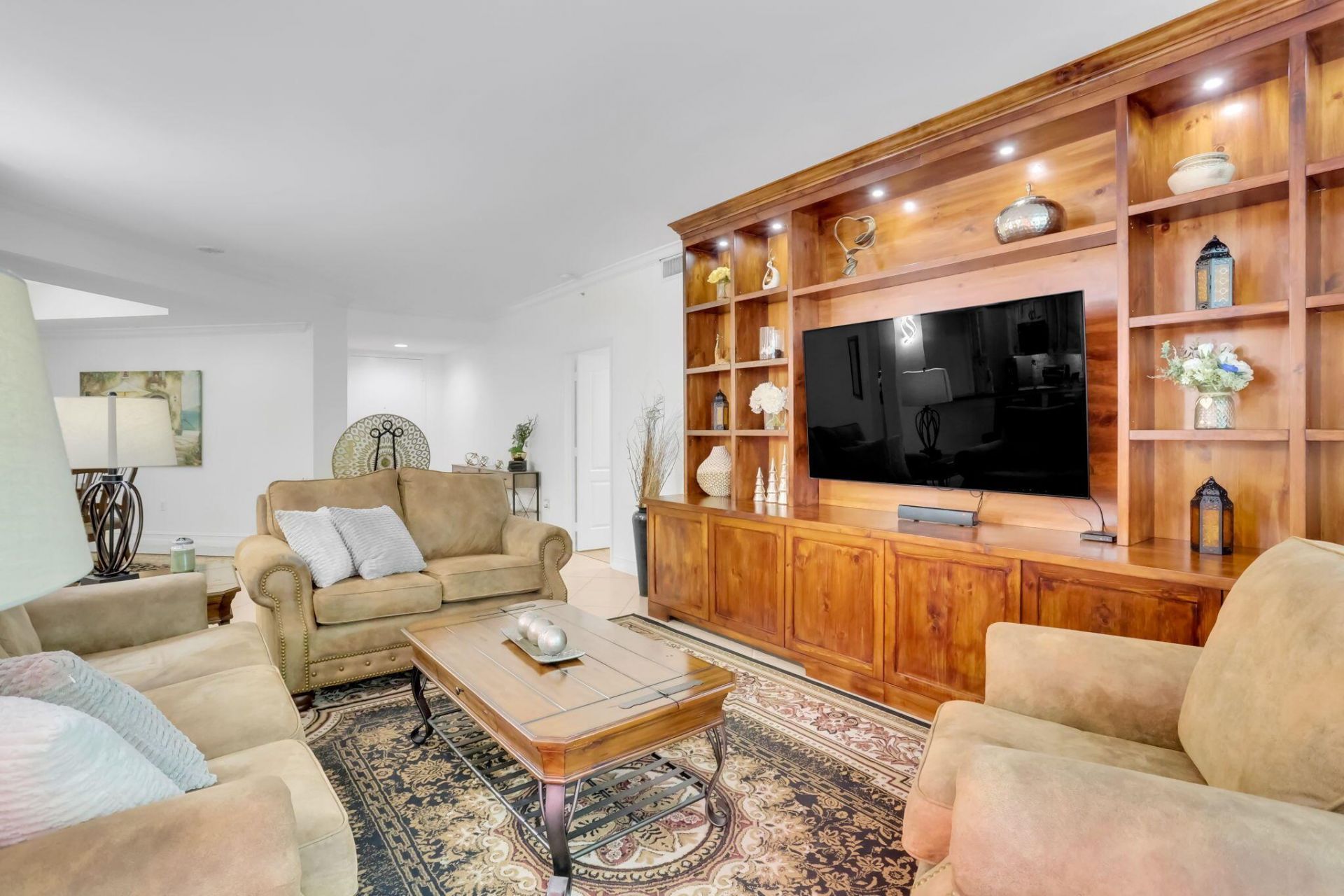 500 SE Mizner Boulevard, Unit A209, Boca Raton, FL 33432 Photo