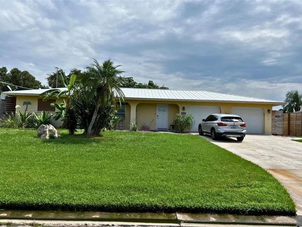 1860 SOUTHPOINTE DRIVE, SARASOTA, FL 34231