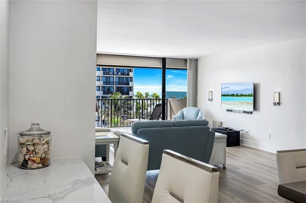 4005 Gulf Shore Blvd N, Unit 404, Naples, FL 34103 Photo