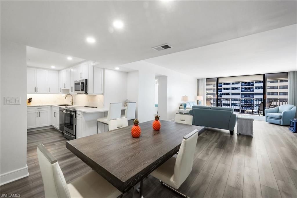 4005 Gulf Shore Blvd N, Unit 404, Naples, FL 34103 Photo