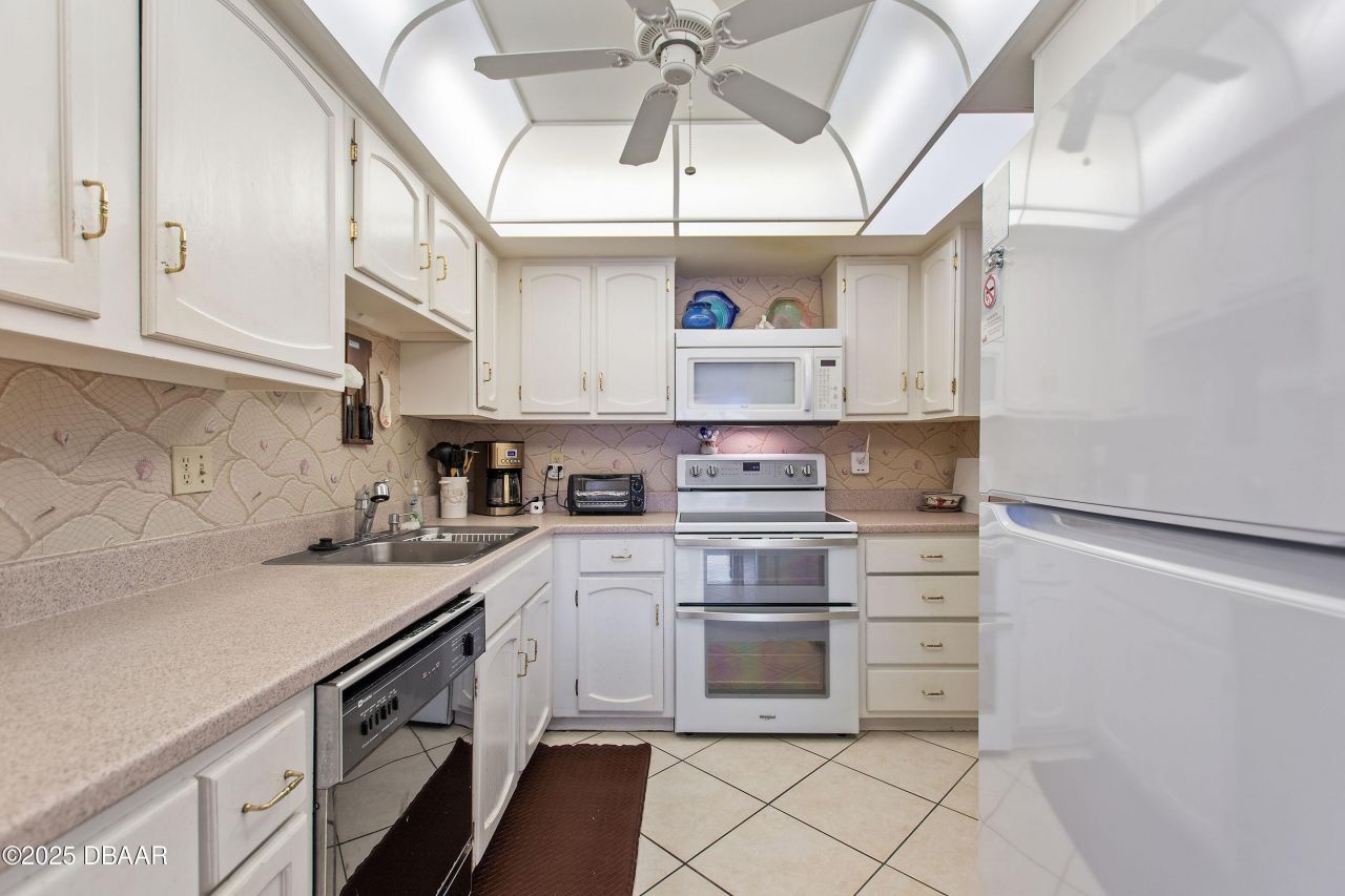 4175 S Atlantic Avenue, Unit 507, New Smyrna Beach, FL 32169 Photo