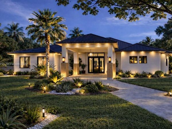 24480 SW 209th Pl, Homestead, FL 33031