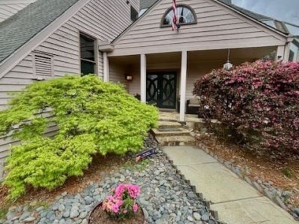 3810 Galloway Drive NE, Roswell, GA 30075