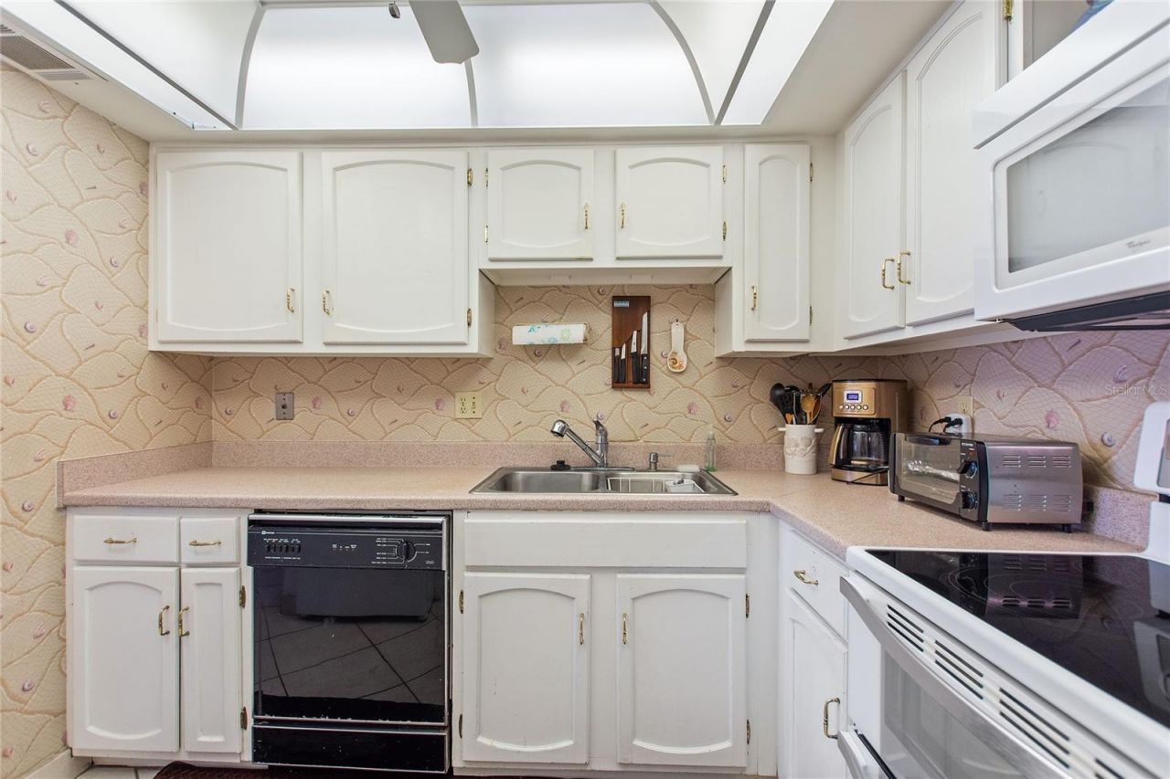 4175 S Atlantic Avenue, Unit 507, New Smyrna Beach, FL 32169 Photo