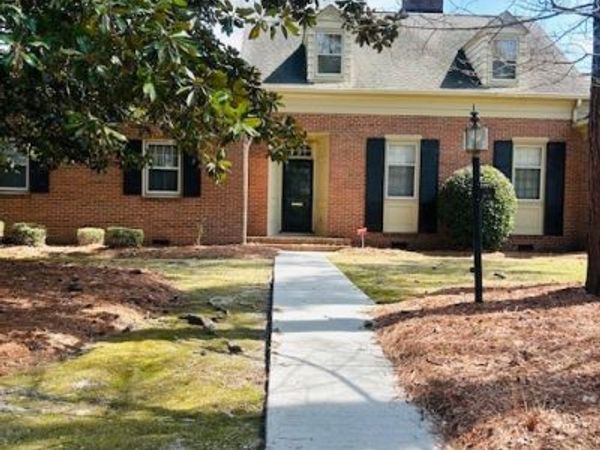 2900 Shaw Avenue, Lumberton, NC 28358