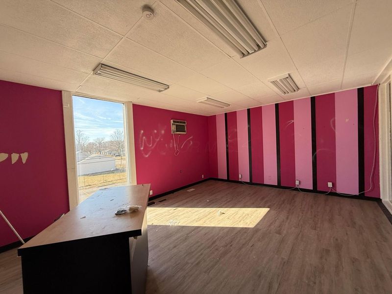 1064 Country Club Road, Columbus, OH 43227 Photo 1