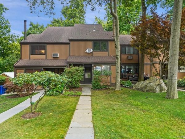 118 Round Hill Road, Dobbs Ferry, NY 10522