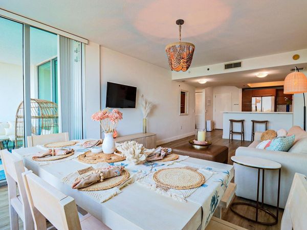 2681 N Flamingo Road, Unit 503S, Sunrise, FL 33323