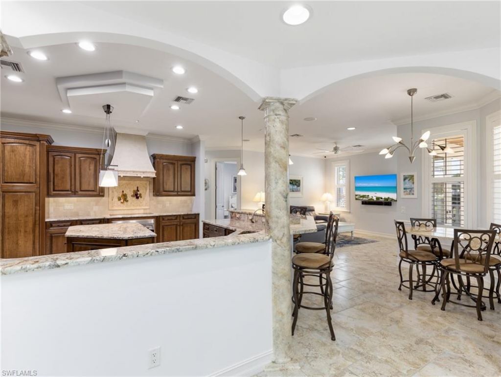 798 Cypress Lake Cir, Fort Myers, FL 33919 Photo