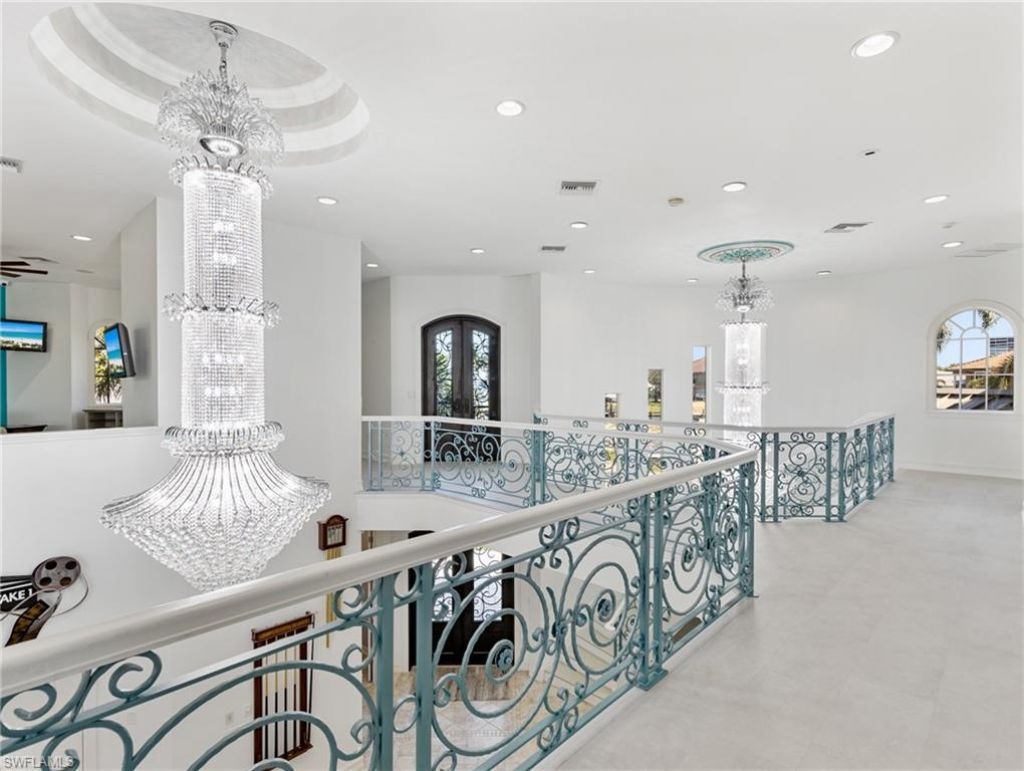 798 Cypress Lake Cir, Fort Myers, FL 33919 Photo