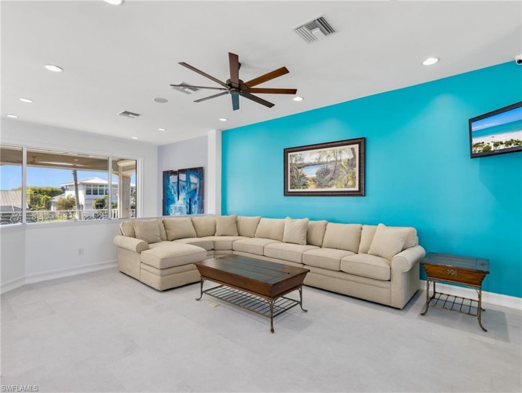 798 Cypress Lake Cir, Fort Myers, FL 33919 Photo