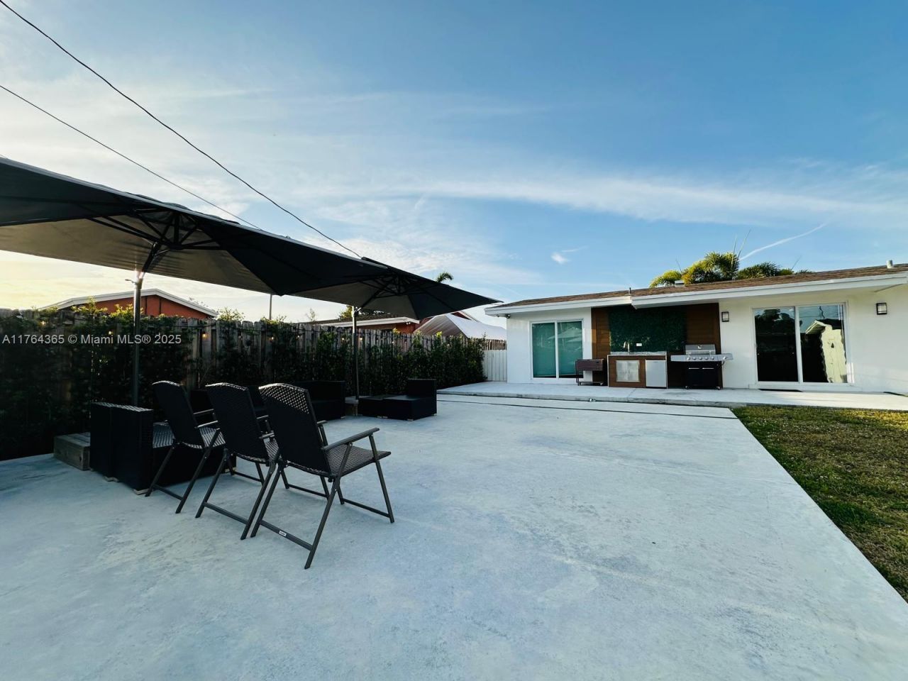 8320 Taft St, Pembroke Pines, FL 33024 Photo