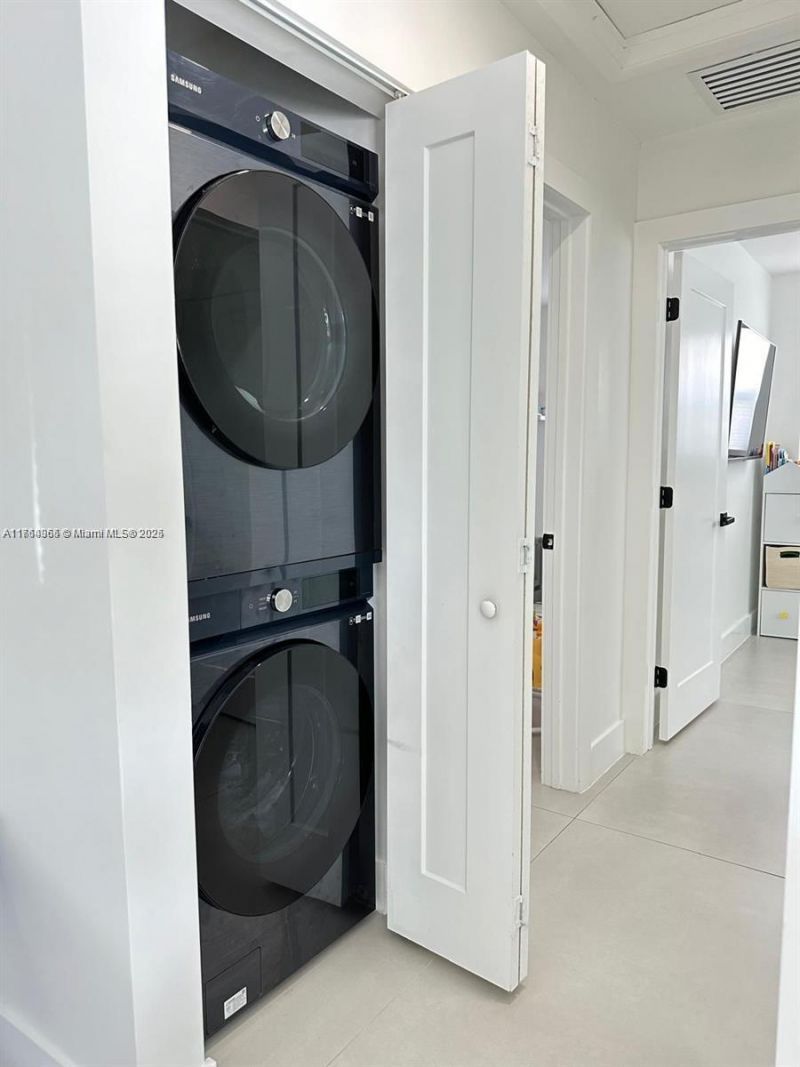 8320 Taft St, Pembroke Pines, FL 33024 Photo