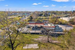 5259 Rivers Avenue photo 4