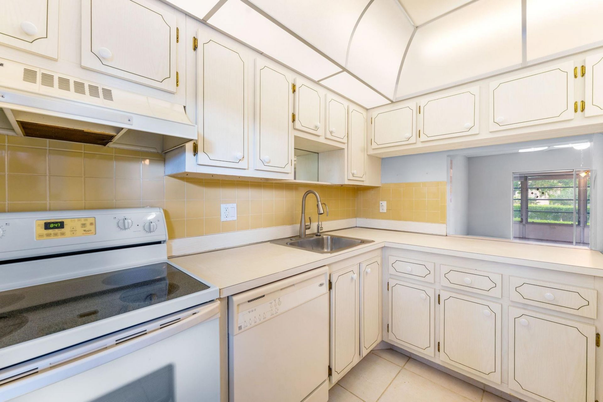 7360 NW 1st Street, Unit 206, Margate, FL 33063 Photo