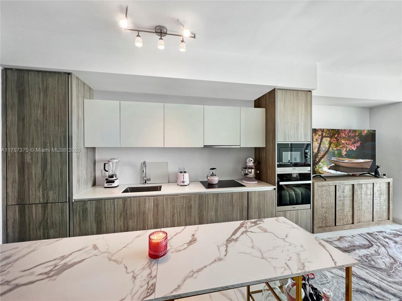 2900 NE 7th Ave, Unit 2008, Miami, FL 33137 Photo