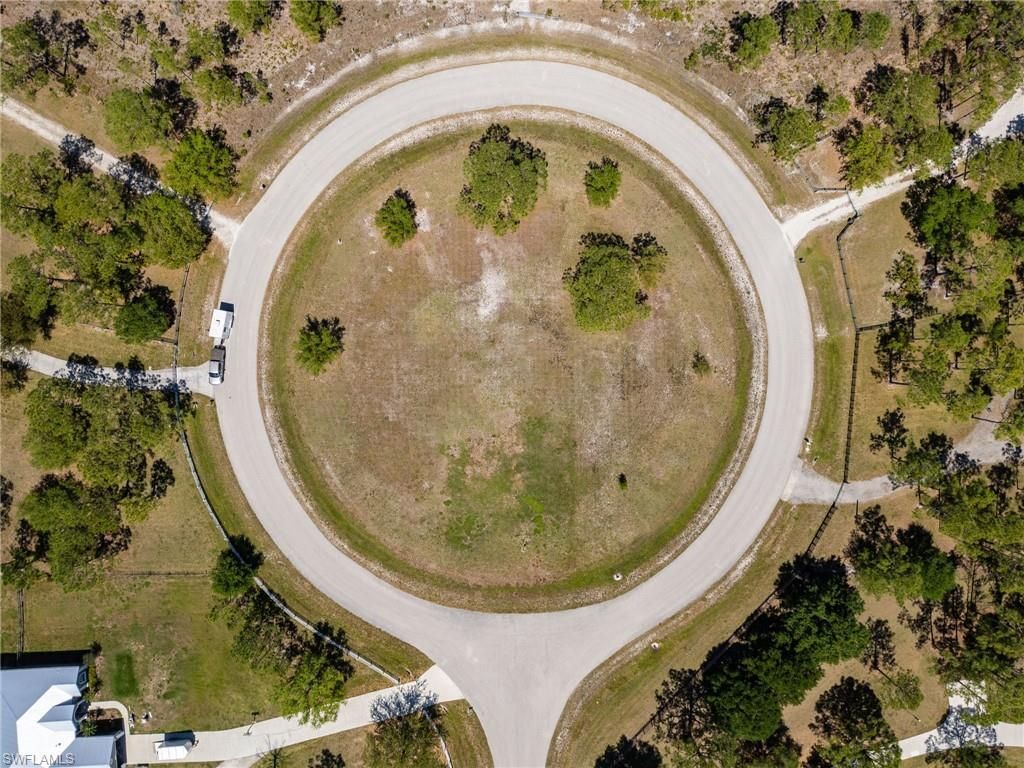 18999 River Estates Ln, Alva, FL 33920 Photo