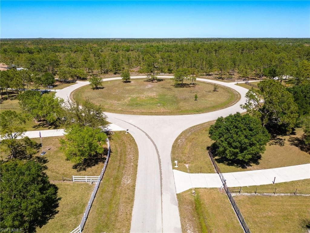 18999 River Estates Ln, Alva, FL 33920 Photo