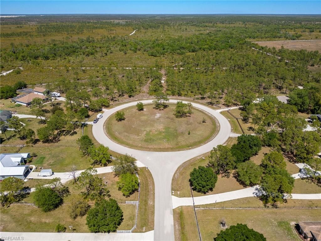 18999 River Estates Ln, Alva, FL 33920 Photo