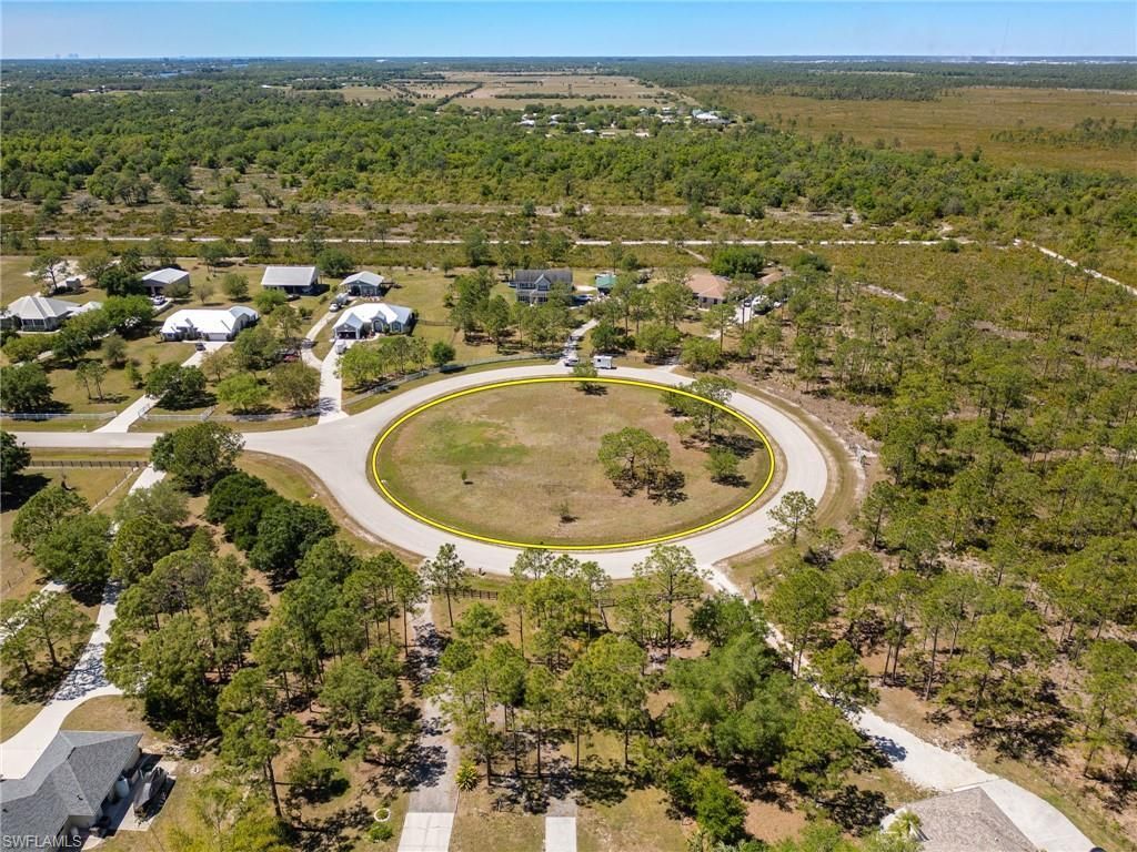 18999 River Estates Ln, Alva, FL 33920 Photo