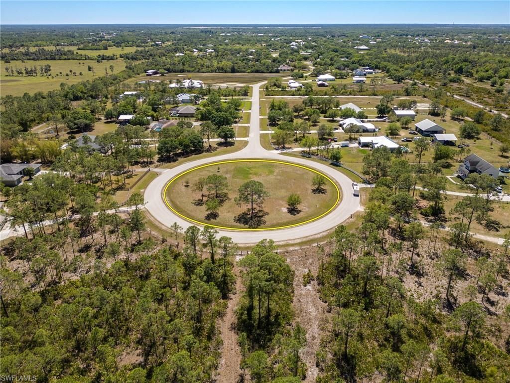 18999 River Estates Ln, Alva, FL 33920 Photo