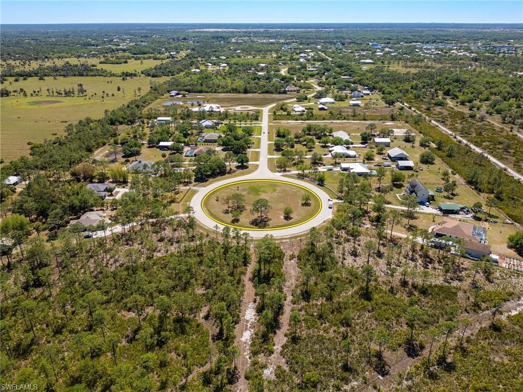 18999 River Estates Ln, Alva, FL 33920 Photo