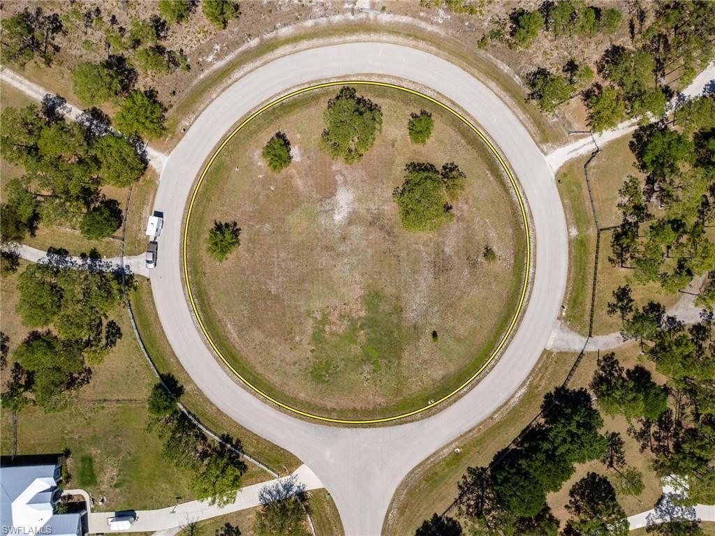 18999 River Estates Ln, Alva, FL 33920 Photo
