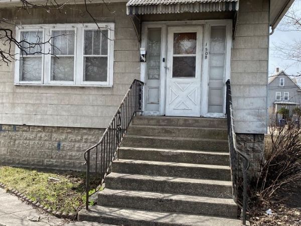 1508 S 1st Avenue, Maywood, IL 60153