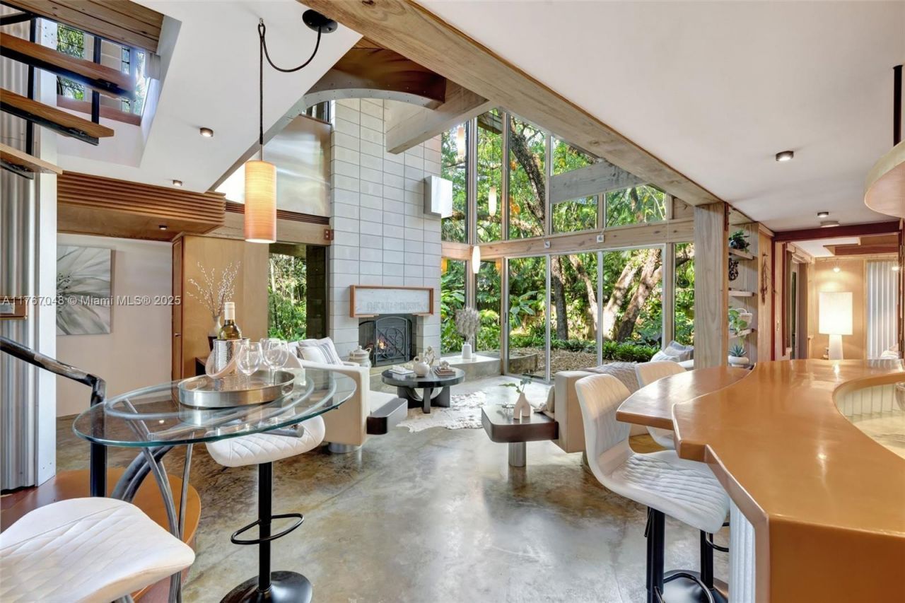 2410 SW 29th Way, Fort Lauderdale, FL 33312 Photo