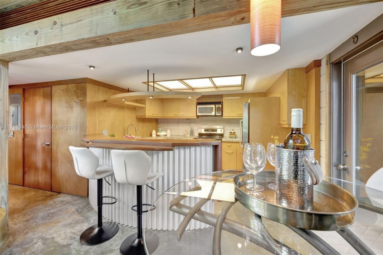 2410 SW 29th Way, Fort Lauderdale, FL 33312 Photo