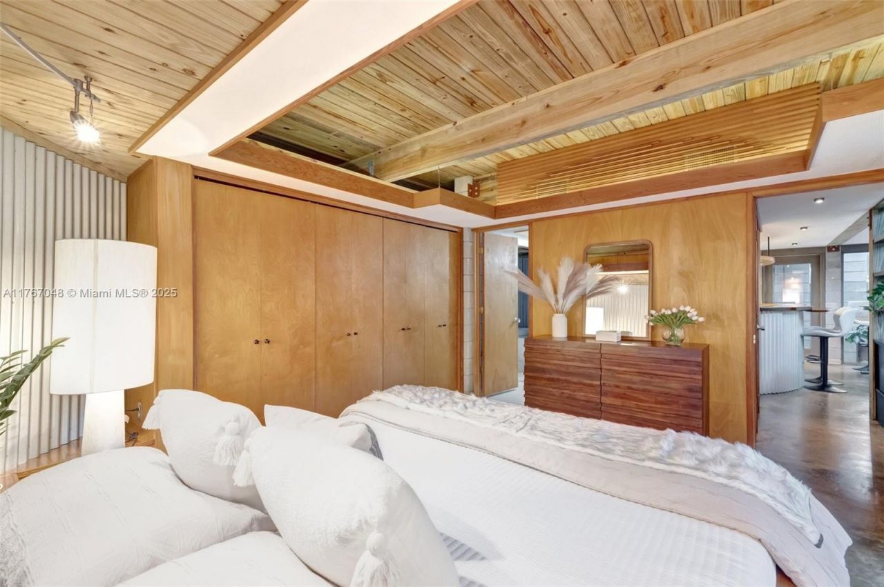 2410 SW 29th Way, Fort Lauderdale, FL 33312 Photo