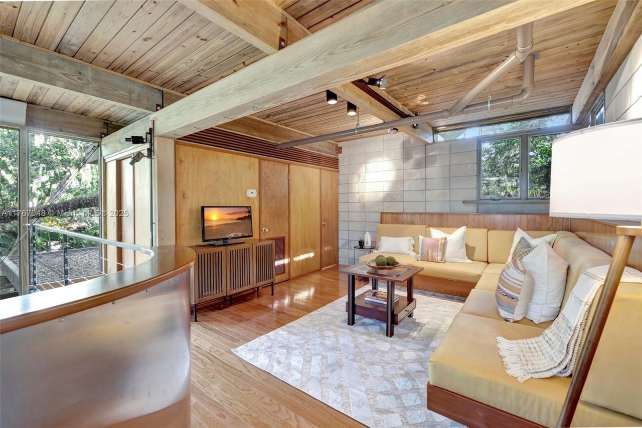 2410 SW 29th Way, Fort Lauderdale, FL 33312 Photo