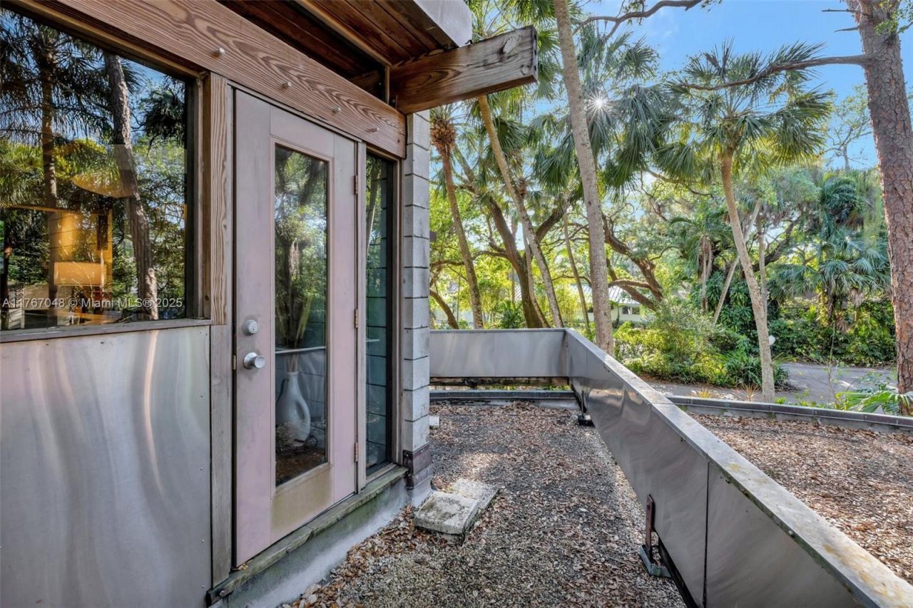 2410 SW 29th Way, Fort Lauderdale, FL 33312 Photo