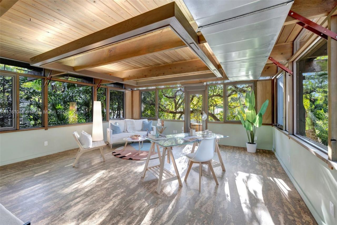 2410 SW 29th Way, Fort Lauderdale, FL 33312 Photo