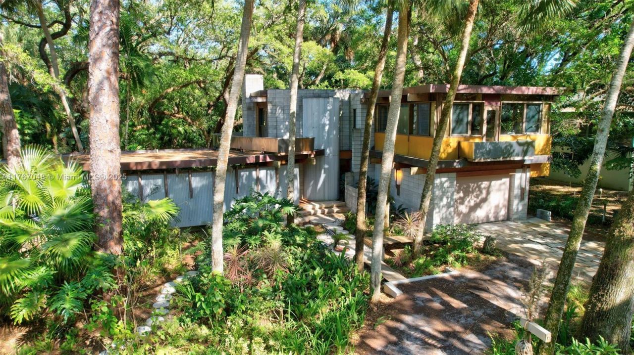 2410 SW 29th Way, Fort Lauderdale, FL 33312 Photo