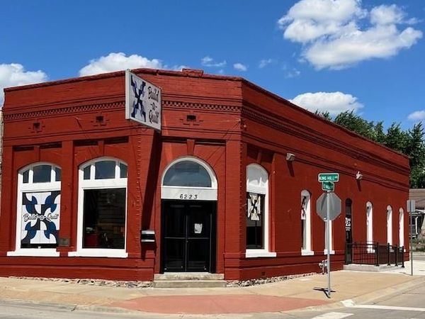 6223 King Hill Avenue, St Joseph, MO 64504