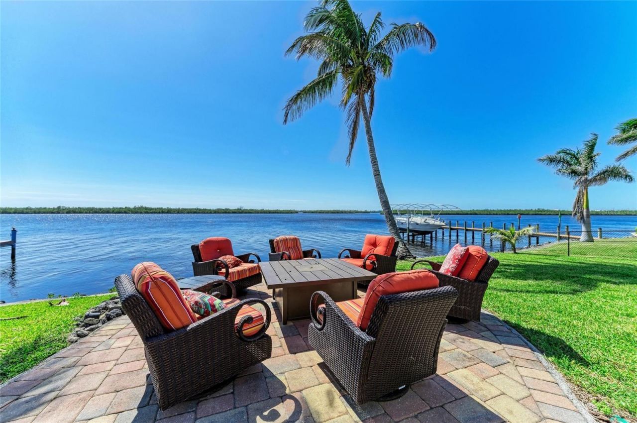 3790 Peace River Drive, Punta Gorda, FL 33983 Photo