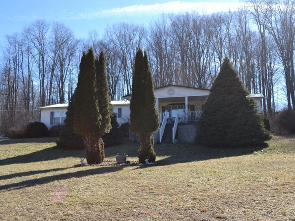 2700 Gum Road, Cass, WV 24927