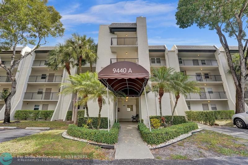 9440 Poinciana Place, Unit 109, Davie, FL 33324 Photo