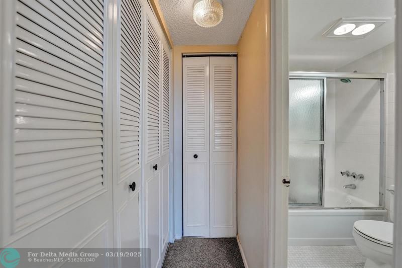 9440 Poinciana Place, Unit 109, Davie, FL 33324 Photo