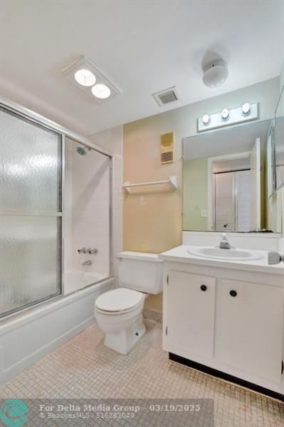 9440 Poinciana Place, Unit 109, Davie, FL 33324 Photo