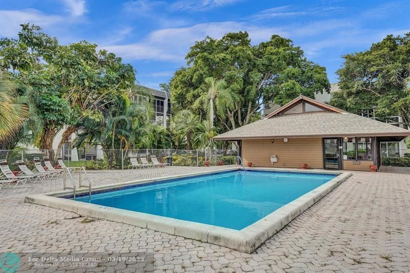 9440 Poinciana Place, Unit 109, Davie, FL 33324 Photo