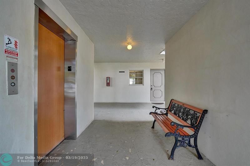 9440 Poinciana Place, Unit 109, Davie, FL 33324 Photo