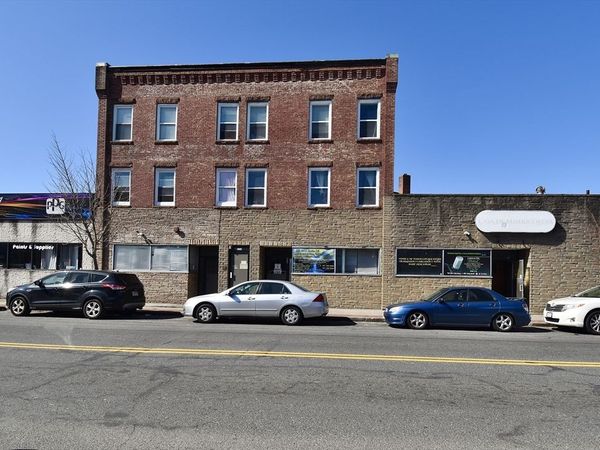 570-582 Main St, Springfield, MA 01119