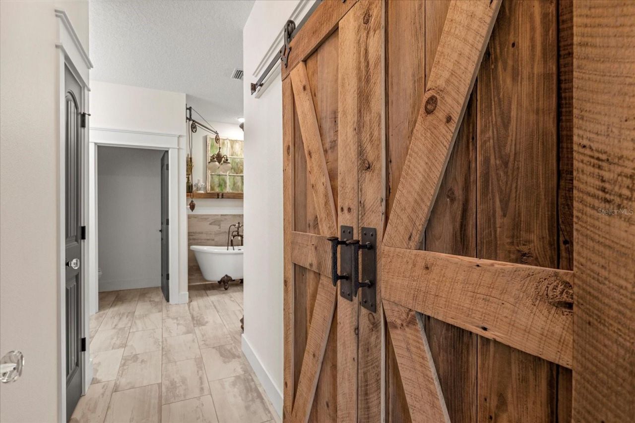 2600 Robie Ave, Mount Dora, FL 32757 Photo