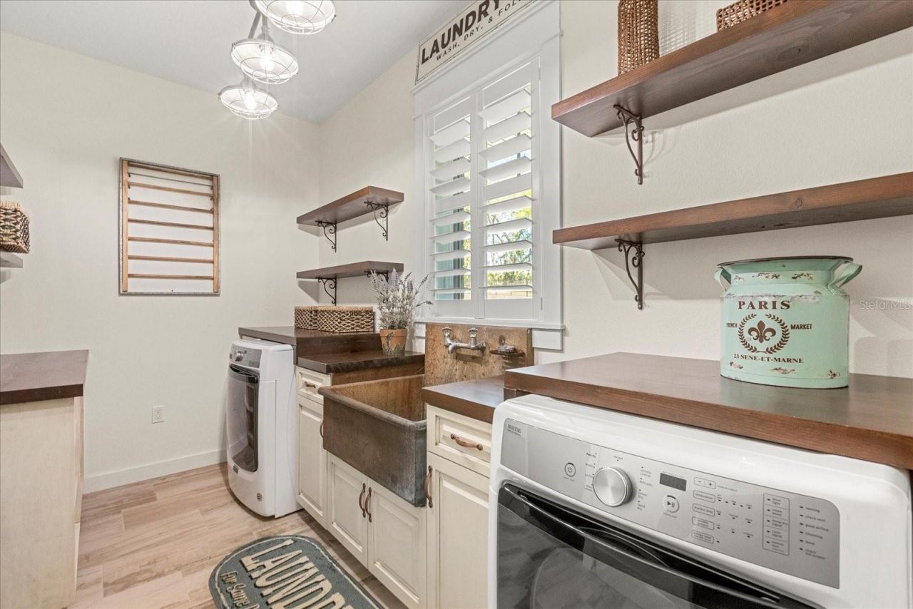 2600 Robie Ave, Mount Dora, FL 32757 Photo