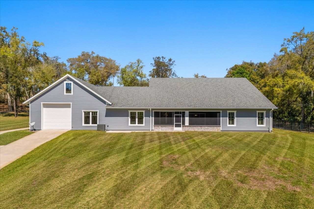 2600 Robie Ave, Mount Dora, FL 32757 Photo